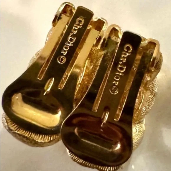 Vintage Christian Dior Gold Tone Rhinestone Clip - Picture 3 of 9
